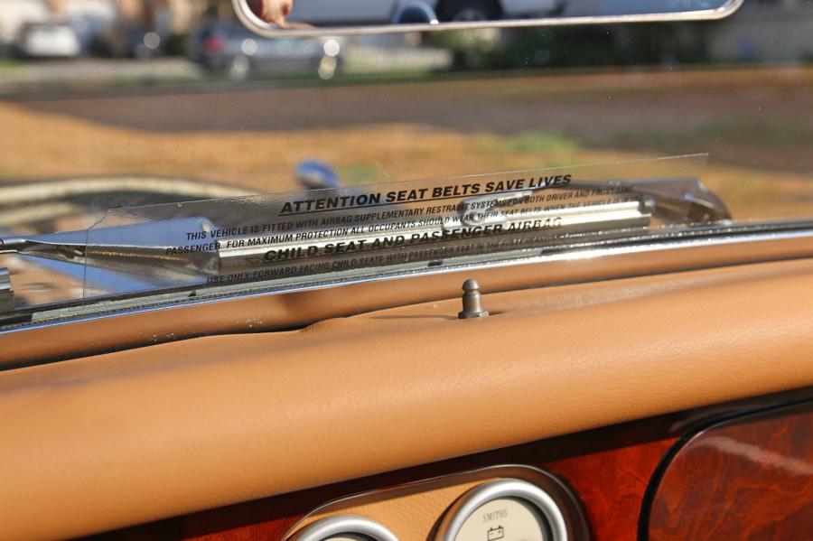 Детали интерьера Morgan Roadster 2005 года  (фото 103 из 146)